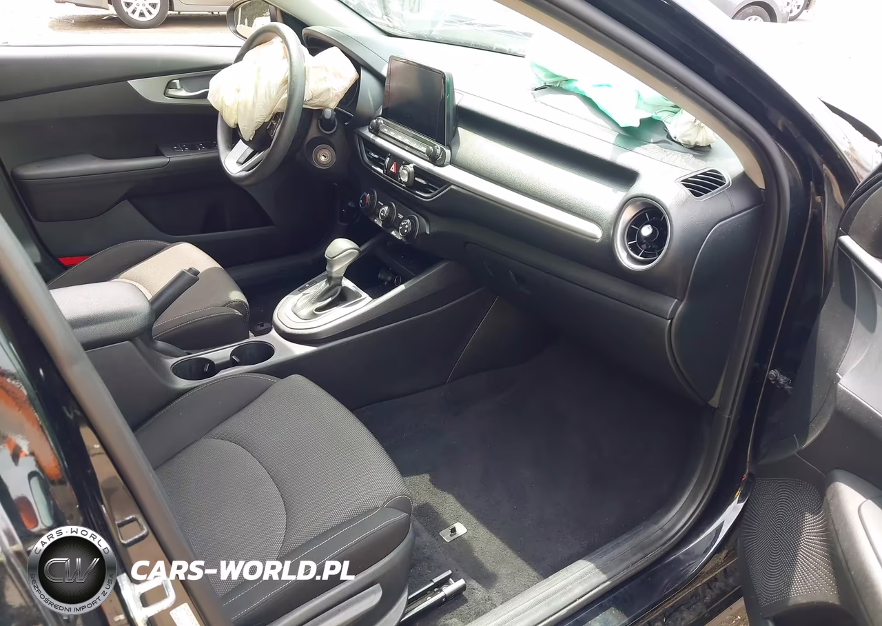 2023 Kia Forte Lxs VIN:3KPF24AD4PE563342 - 5