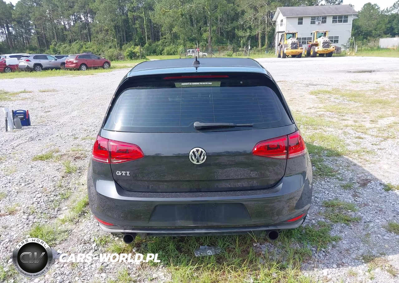 2015 Volkswagen Golf Gti 2.0T Se 4-Door VIN:3VW4T7AU1FM074890 - 16