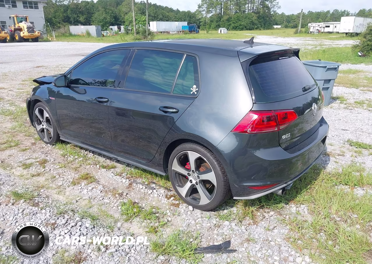 2015 Volkswagen Golf Gti 2.0T Se 4-Door VIN:3VW4T7AU1FM074890 - 3