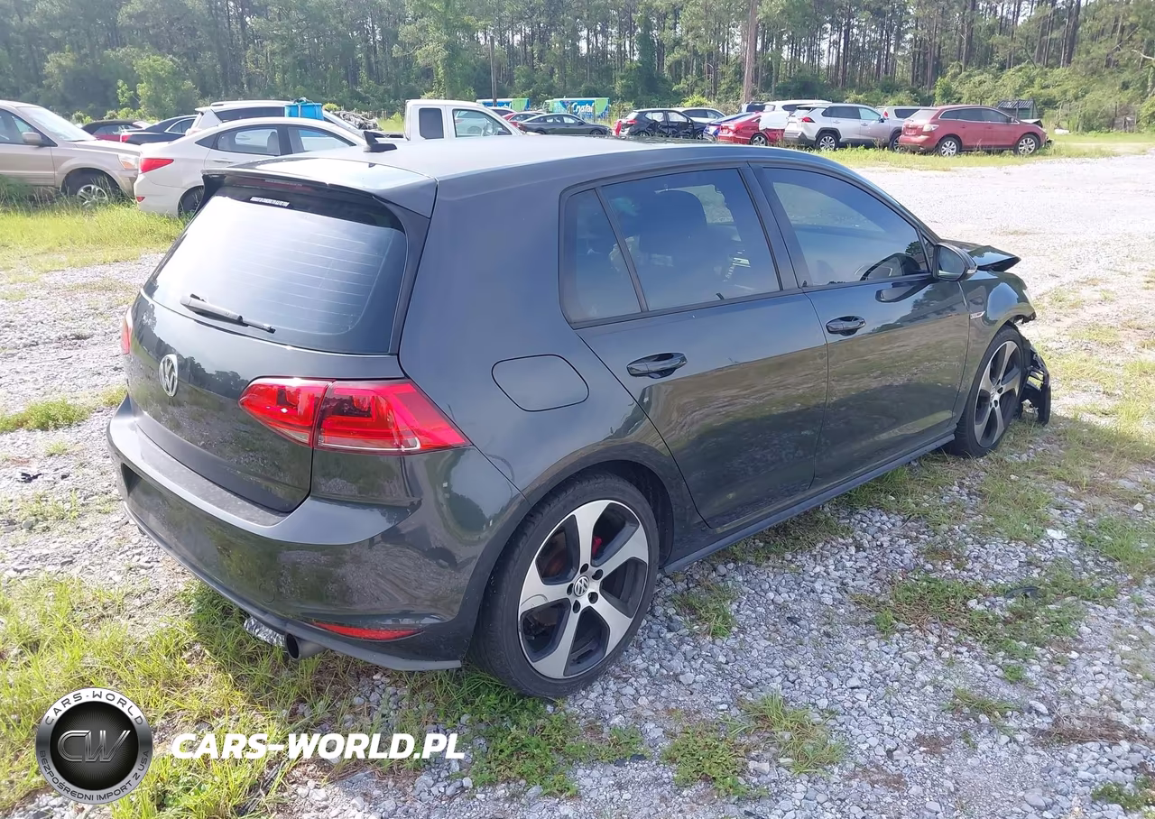2015 Volkswagen Golf Gti 2.0T Se 4-Door VIN:3VW4T7AU1FM074890 - 4