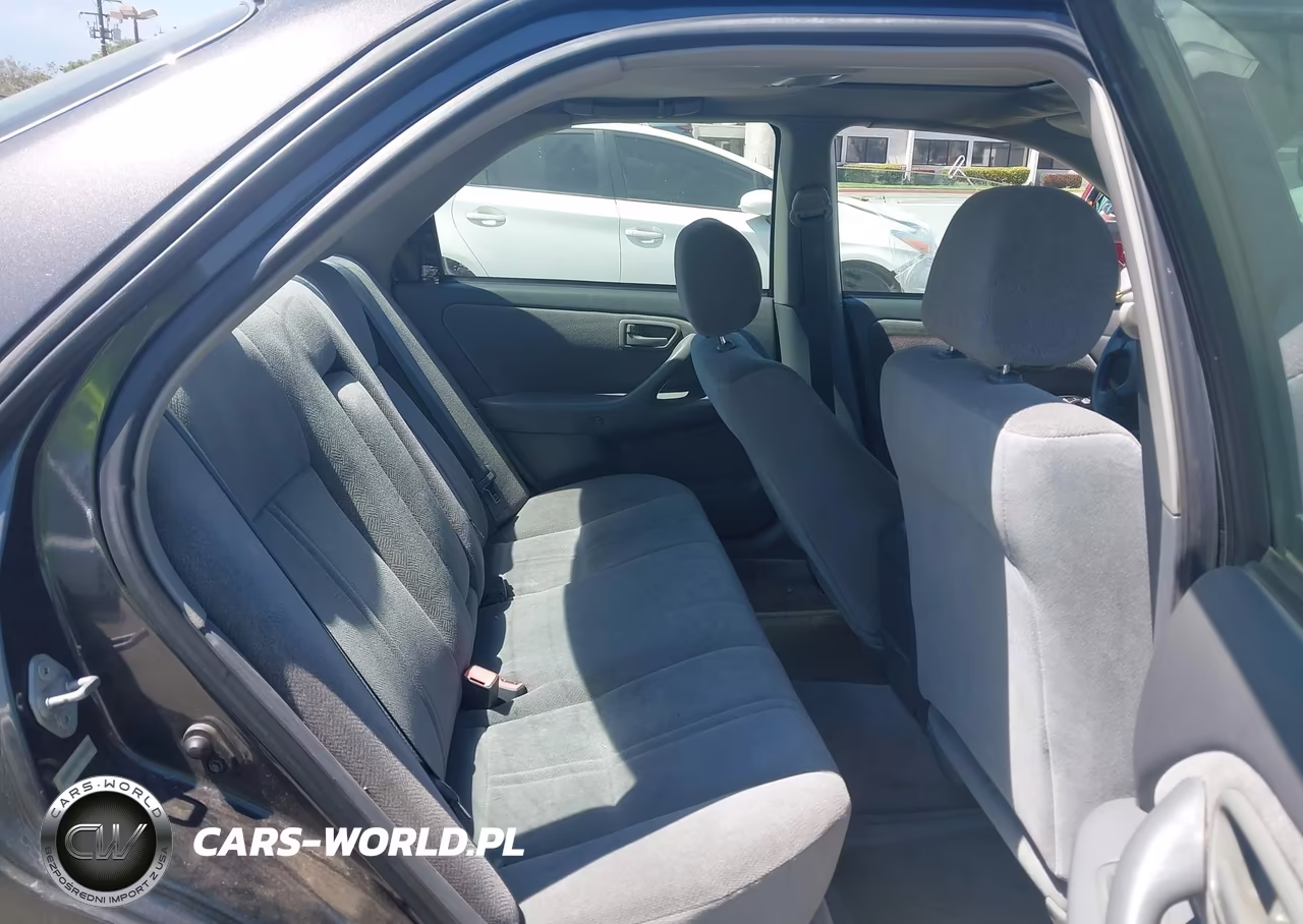 2000 Toyota Camry Ce VIN:4T1BG22K4YU961652 - 8