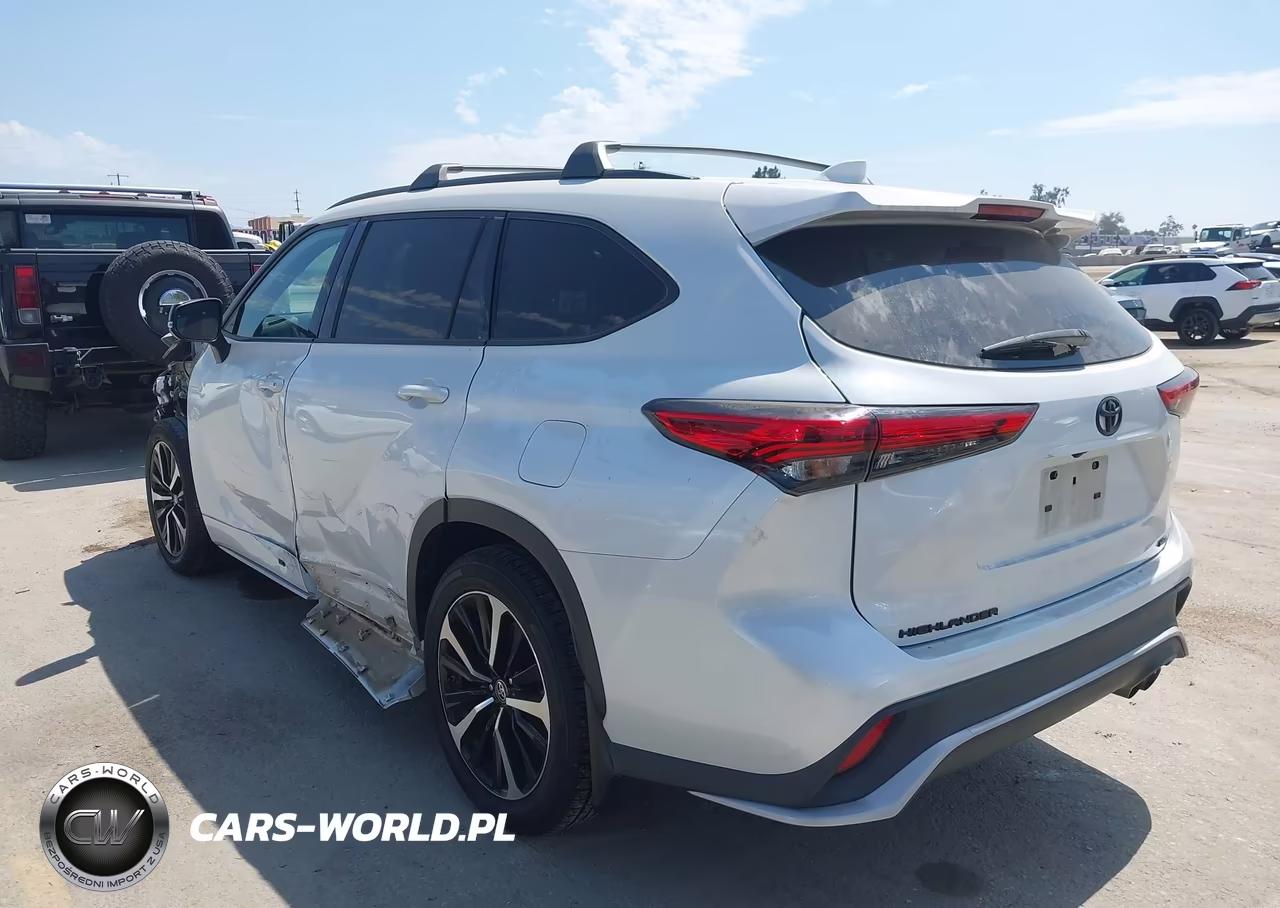 2022 Toyota Highlander Xse VIN:5TDJZRAHXNS117110 - 3
