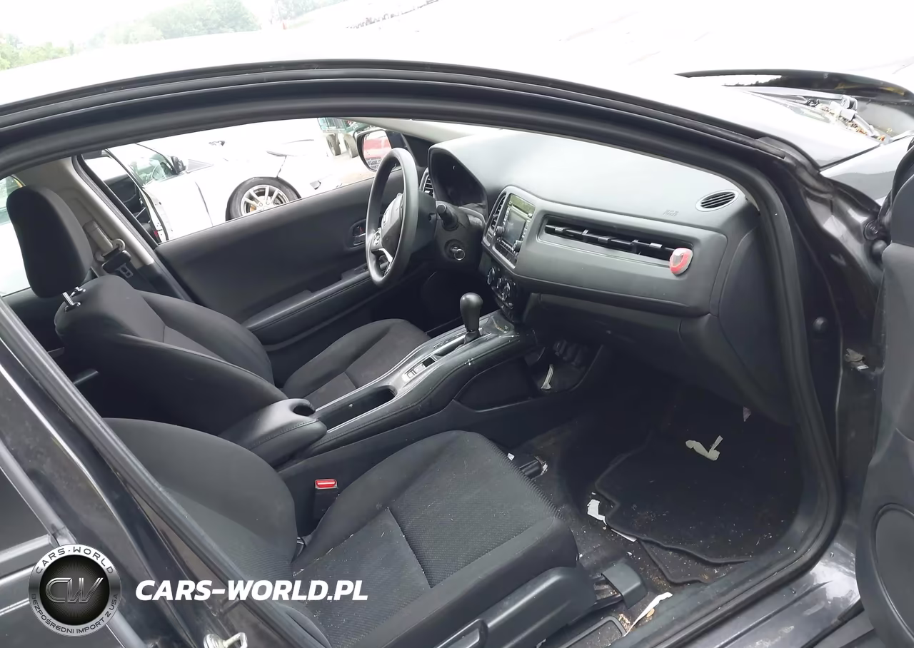 2018 Honda Hr-V Lx VIN:3CZRU6H36JG723534 - 5