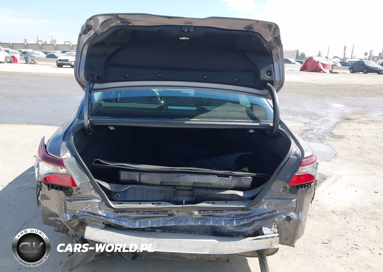 2022 Toyota Camry Le VIN:4T1C11AK8NU659701 - 16