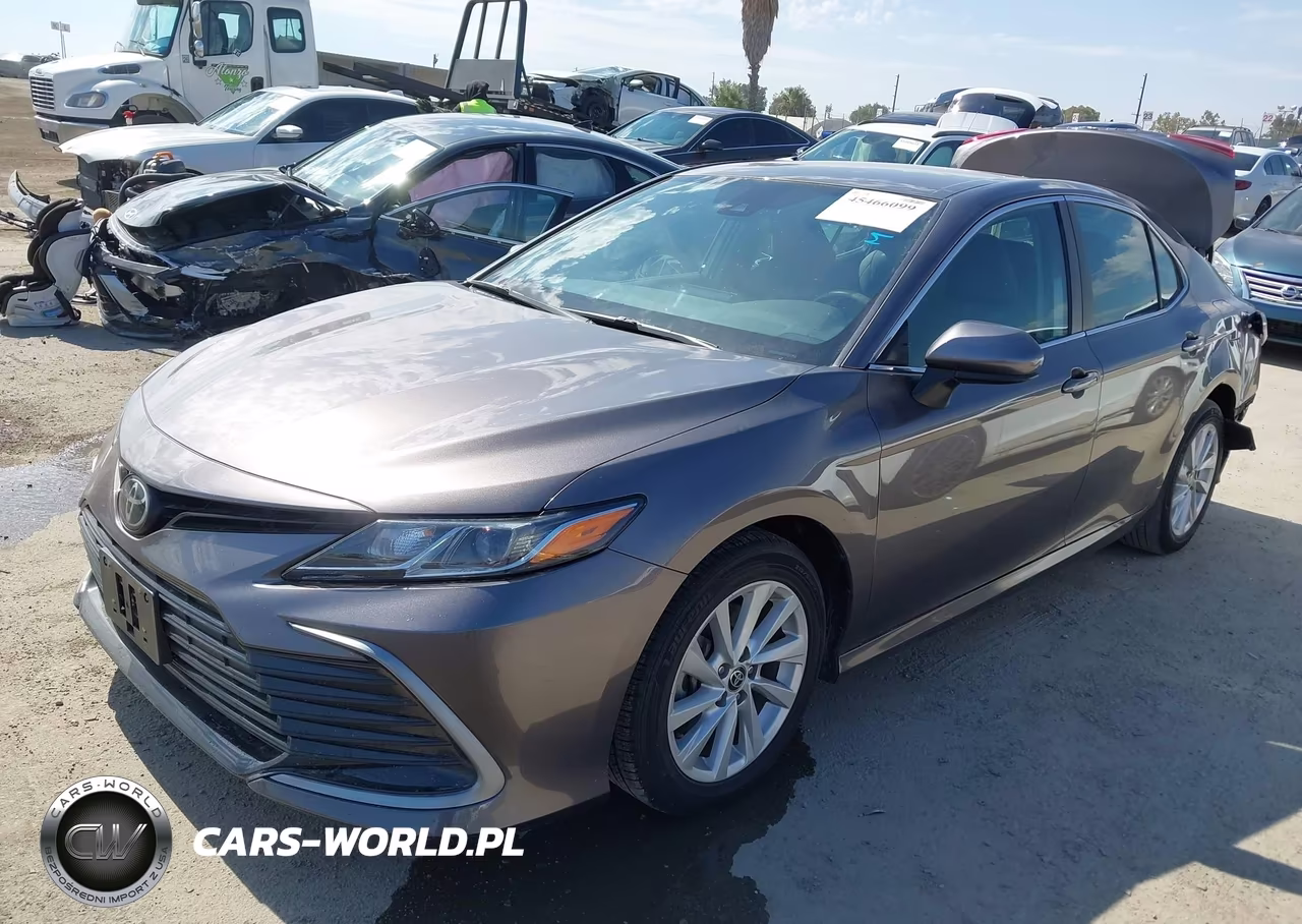 2022 Toyota Camry Le VIN:4T1C11AK8NU659701 - 2