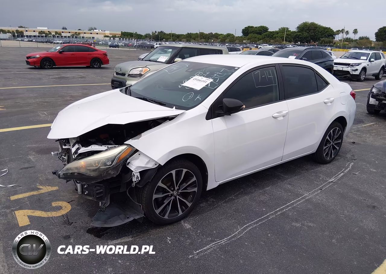 2018 Toyota Corolla Se VIN:5YFBURHE1JP784388 - 2
