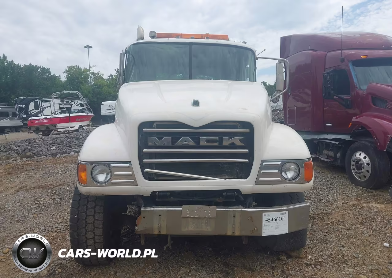 2007 Mack 700 Cv700 VIN:1M2AG11C47M051109 - 13