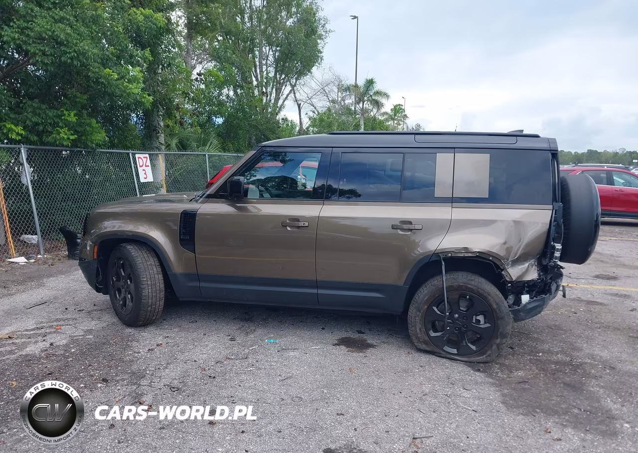 2026 Land Rover Defender P300 S VIN:SALEJ7EX4T2496309 - 14