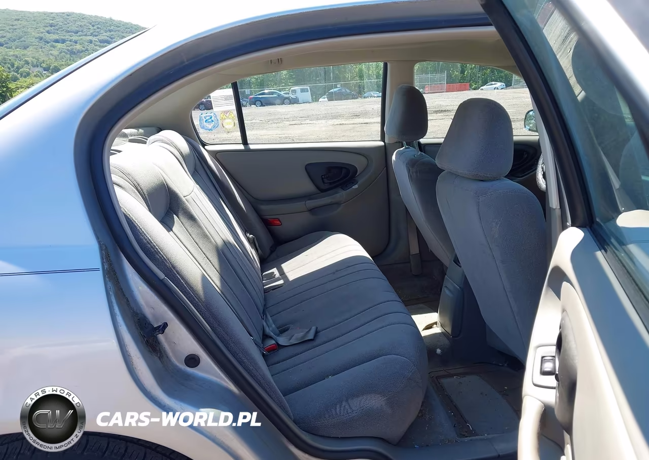2003 Chevrolet Malibu VIN:1G1ND52J03M741669 - 8