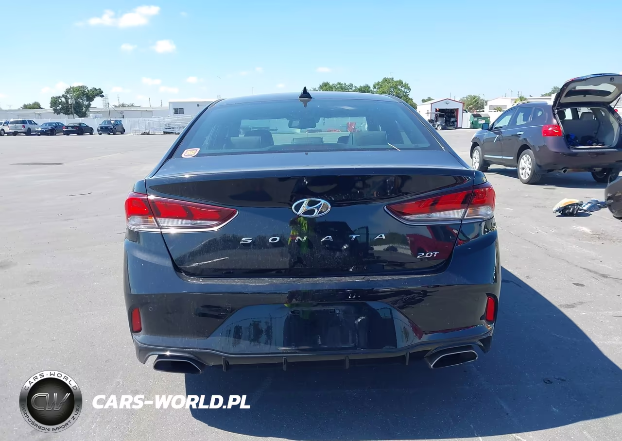 2018 Hyundai Sonata Limited 2.0T VIN:5NPE34AB6JH674713 - 17