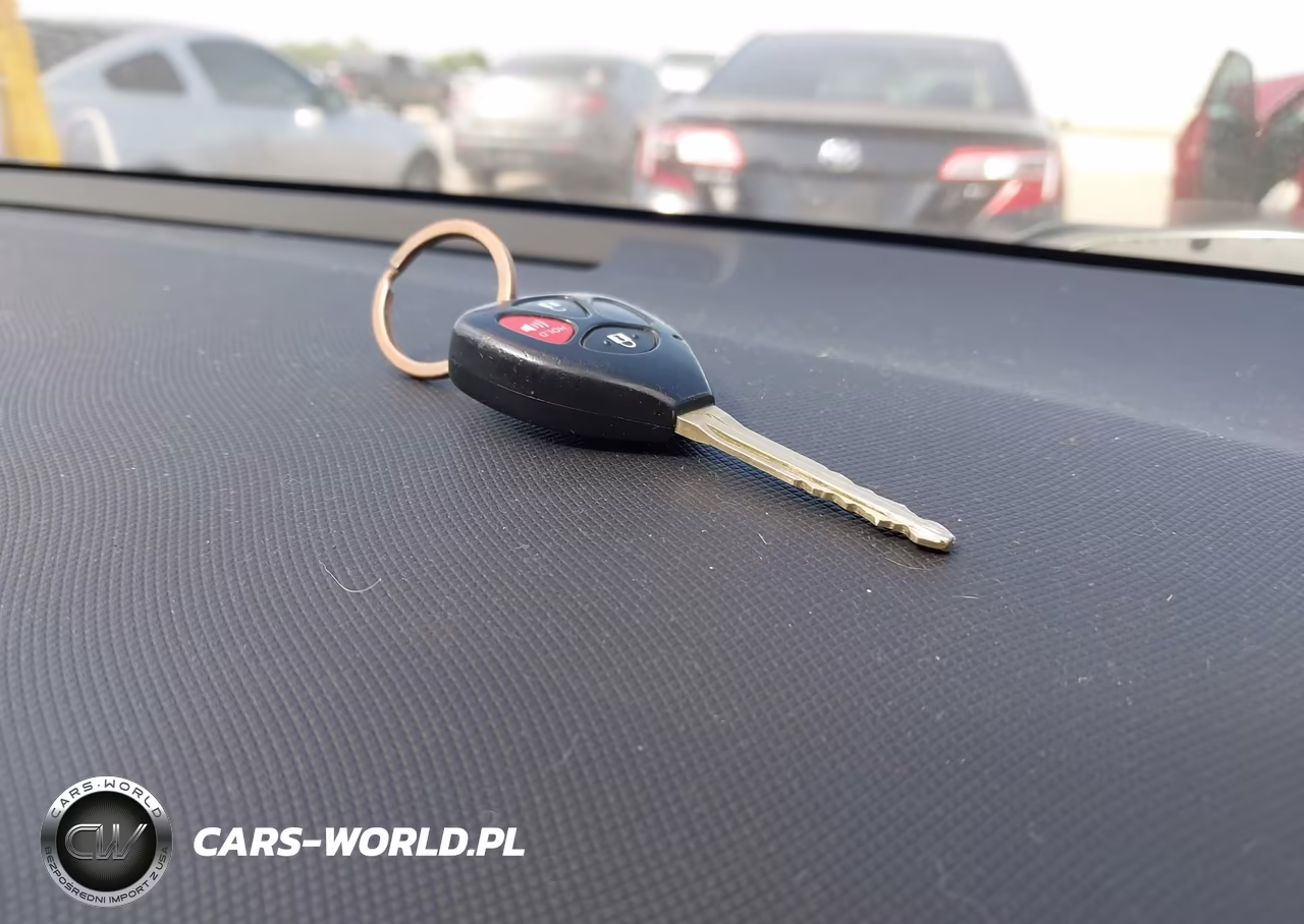 2010 Pontiac Vibe VIN:5Y2SP6E00AZ419222 - 11