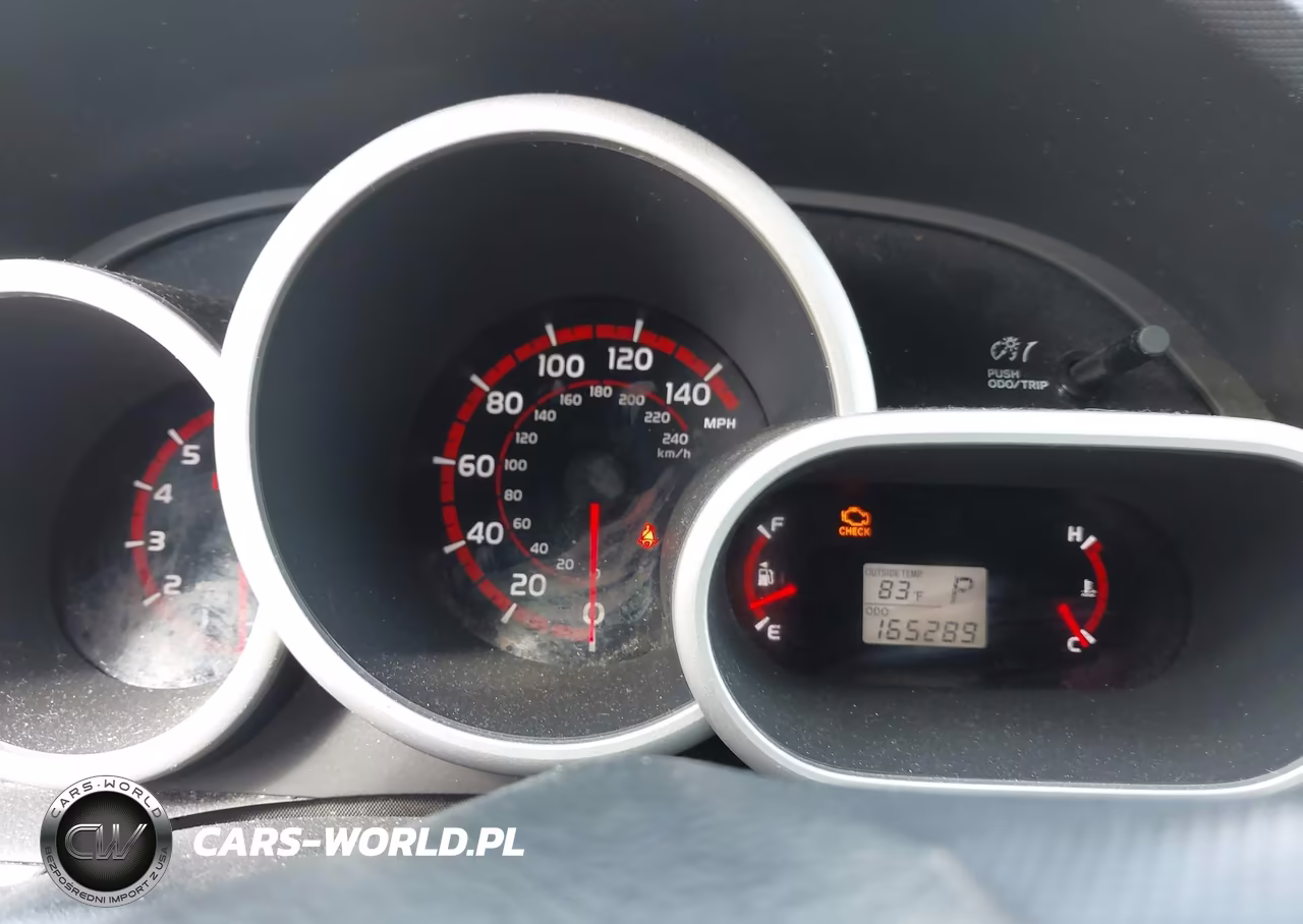 2010 Pontiac Vibe VIN:5Y2SP6E00AZ419222 - 7