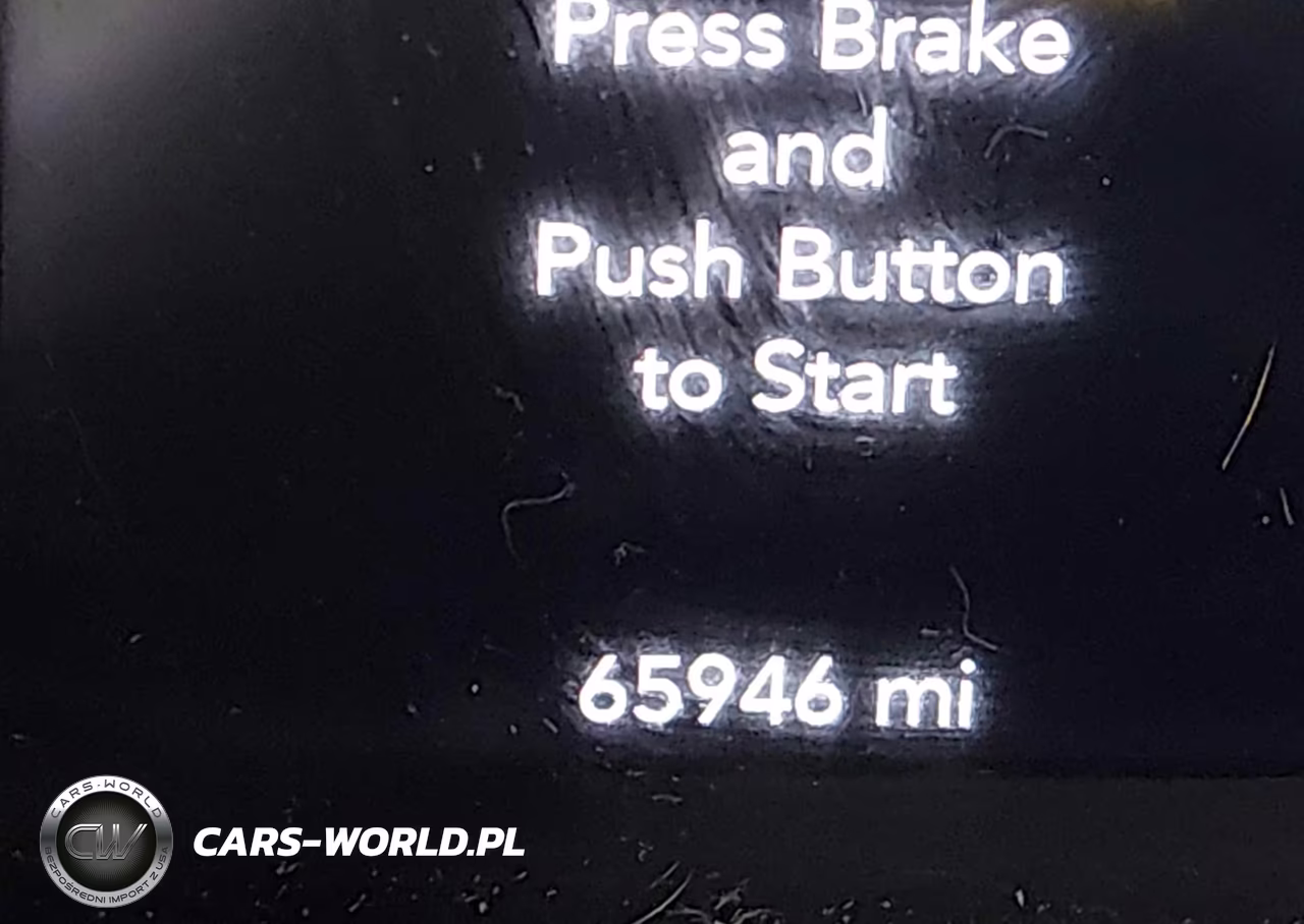 2022 Jeep Wrangler Unlimited Sahara 4X4 VIN:1C4HJXEG7NW245705 - 16