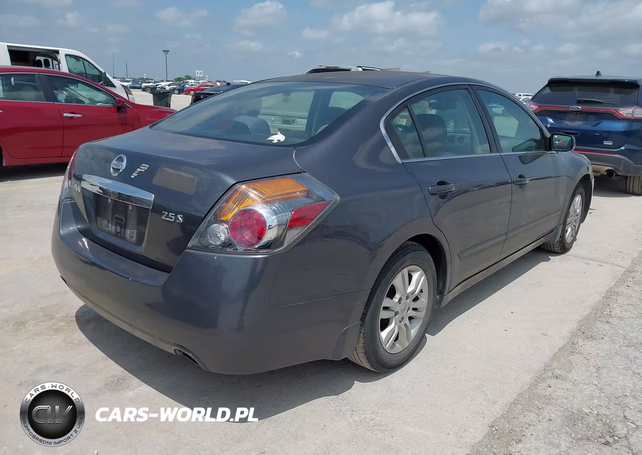 2010 Nissan Altima 2.5 S VIN:1N4AL2AP9AN494209 - 4