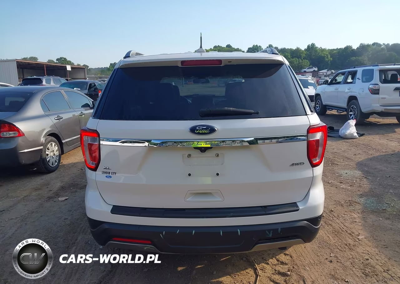 2019 Ford Explorer Xlt VIN:1FM5K8D80KGA74958 - 16