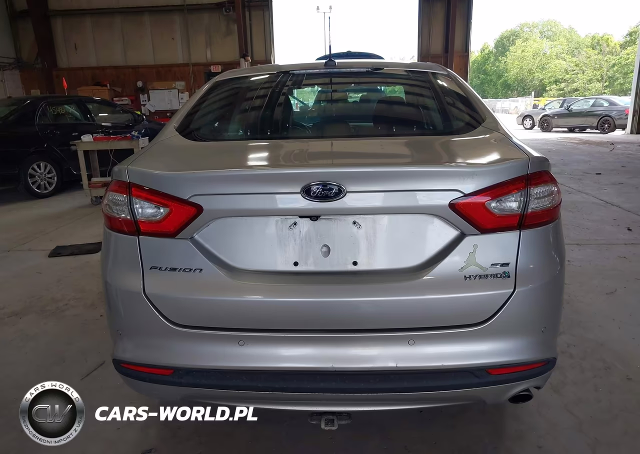 2013 Ford Fusion Hybrid Se VIN:3FA6P0LU5DR354578 - 17