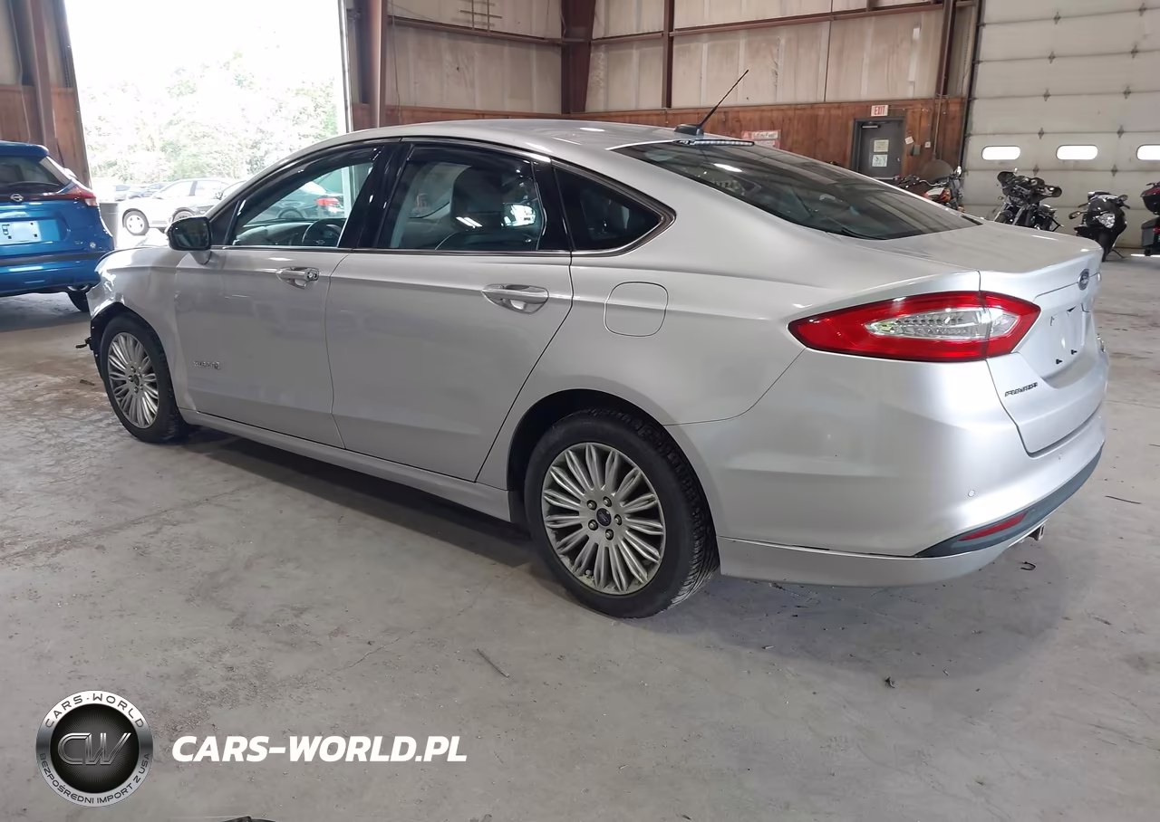 2013 Ford Fusion Hybrid Se VIN:3FA6P0LU5DR354578 - 3