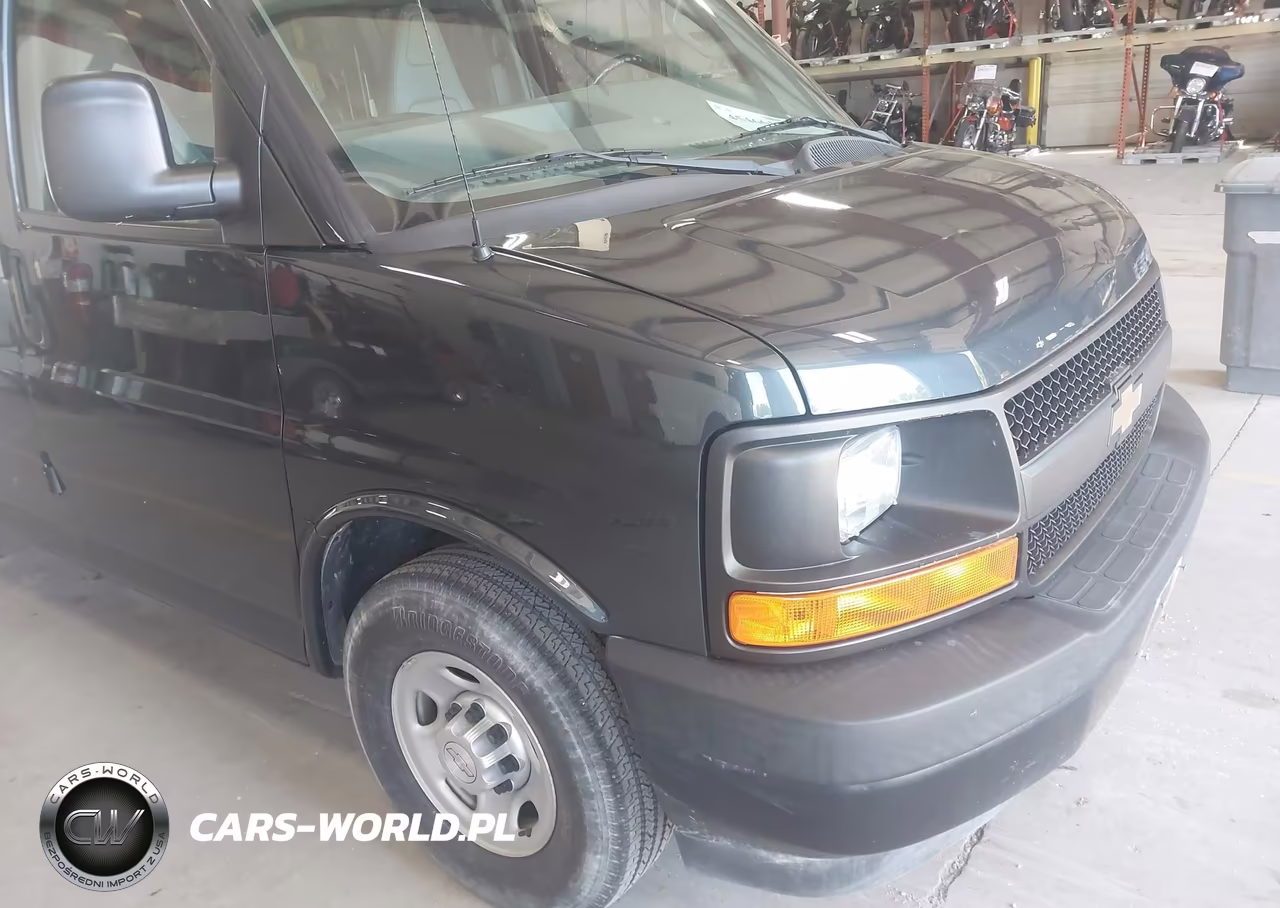 2017 Chevrolet Express 2500 Ls – zdjęcie 1 z 21
