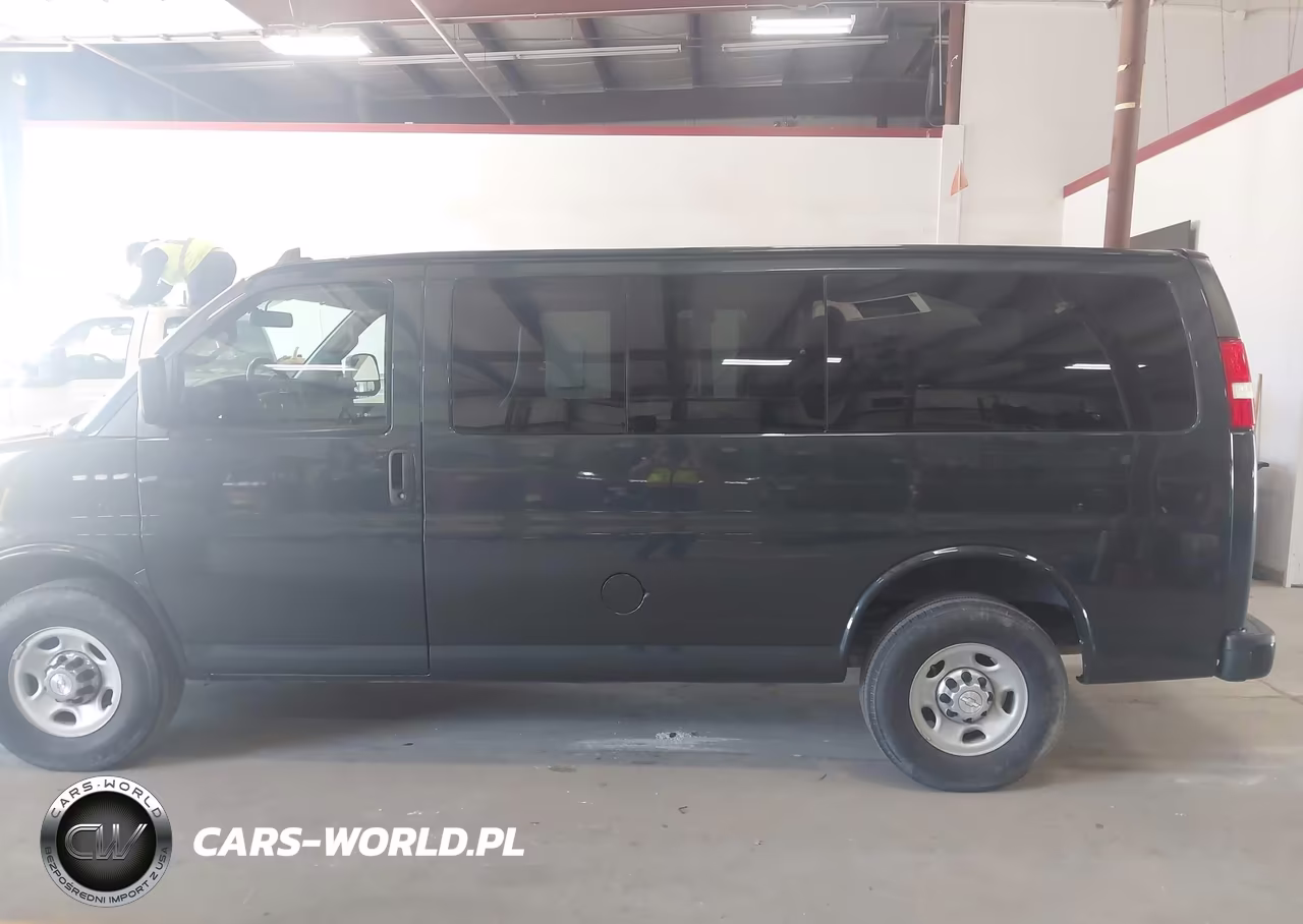 2017 Chevrolet Express 2500 Ls VIN:1GAWGEFG7H1311916 - 19