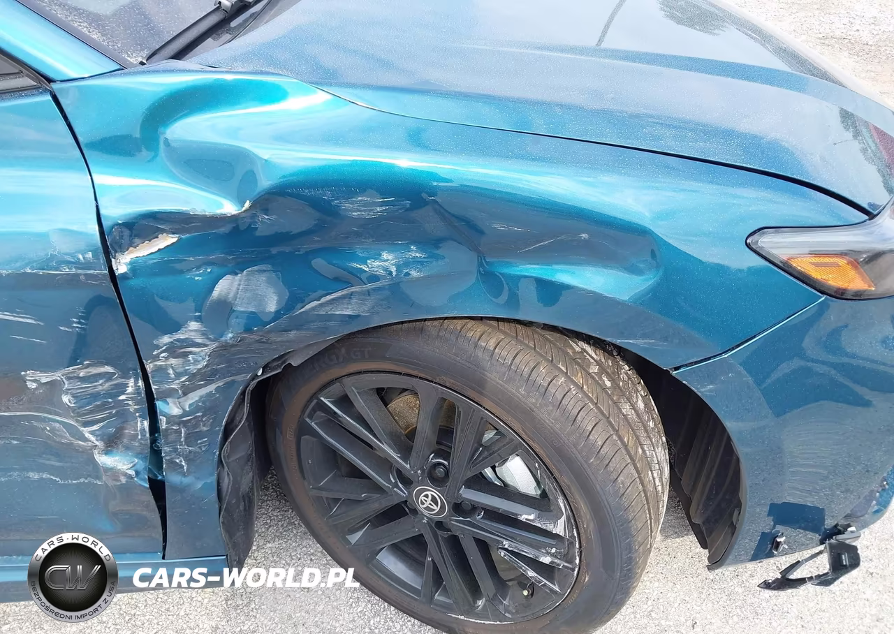 2026 Toyota Camry Se VIN:4T1DBADK3TU061204 - 6