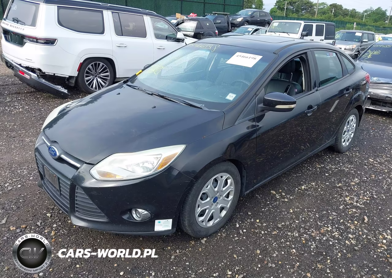 2012 Ford Focus Se VIN:1FAHP3F24CL137864 - 2