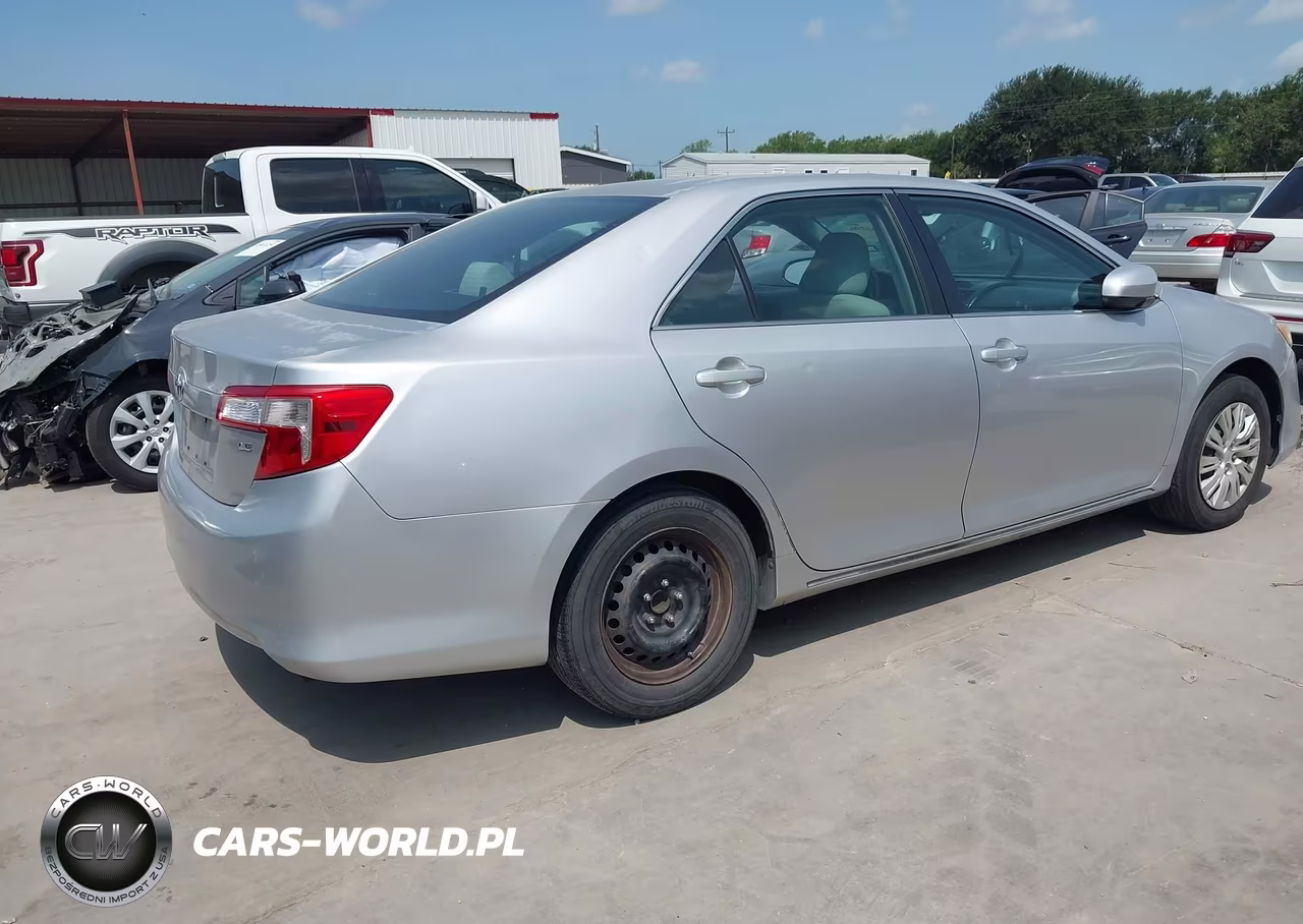 2012 Toyota Camry Le VIN:4T1BF1FK8CU056055 - 4