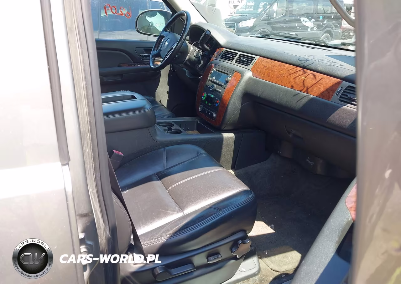 2008 Chevrolet Suburban 1500 Lt VIN:3GNFK16358G183728 - 5