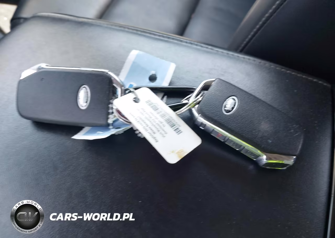 2020 Kia Telluride S VIN:5XYP6DHC7LG035443 - 11