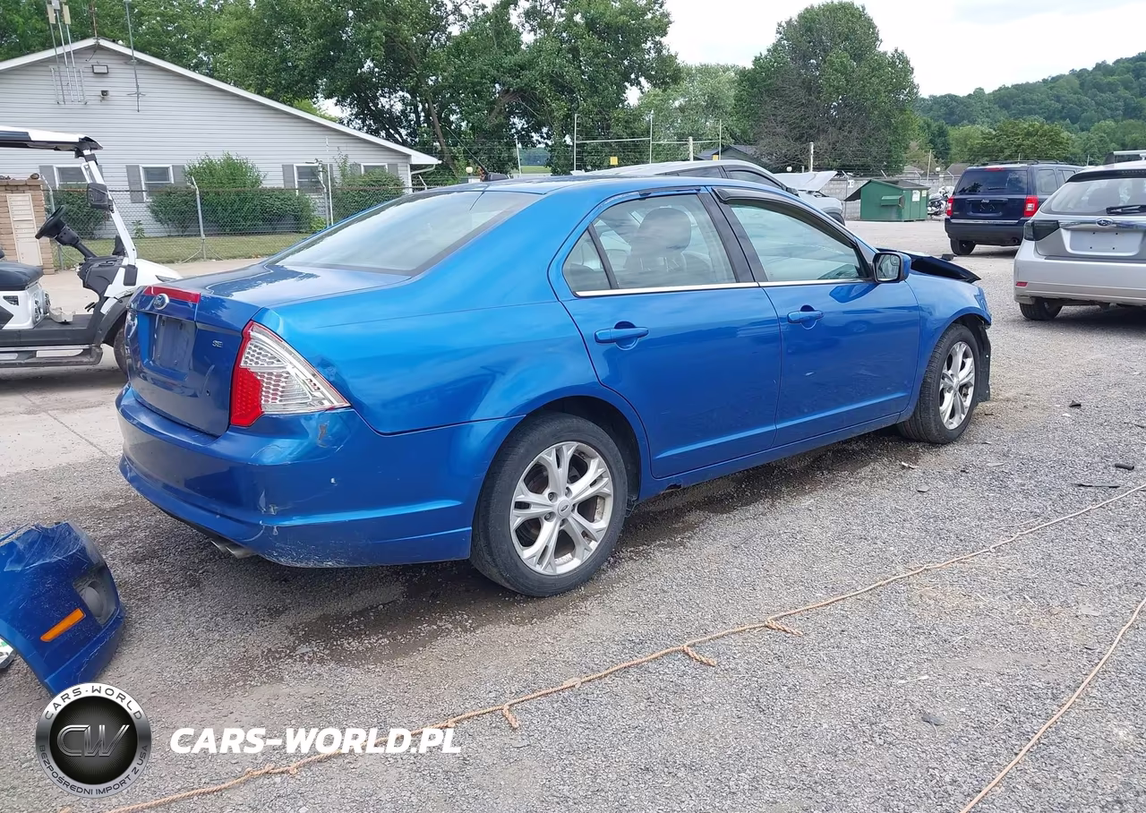2012 Ford Fusion Se VIN:3FAHP0HA4CR109969 - 4