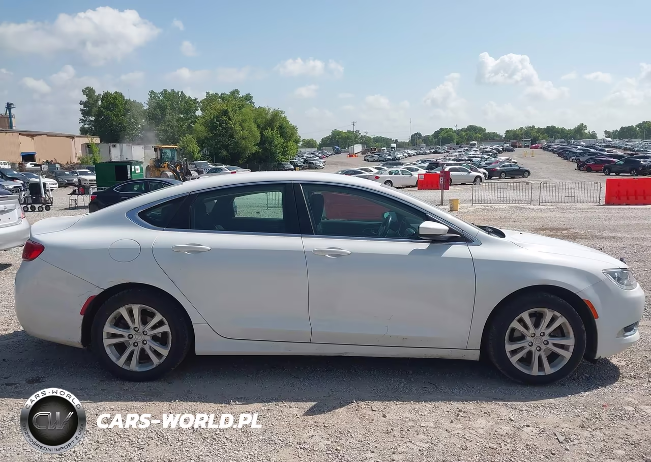 2016 Chrysler 200 Limited VIN:1C3CCCAB6GN154249 - 13