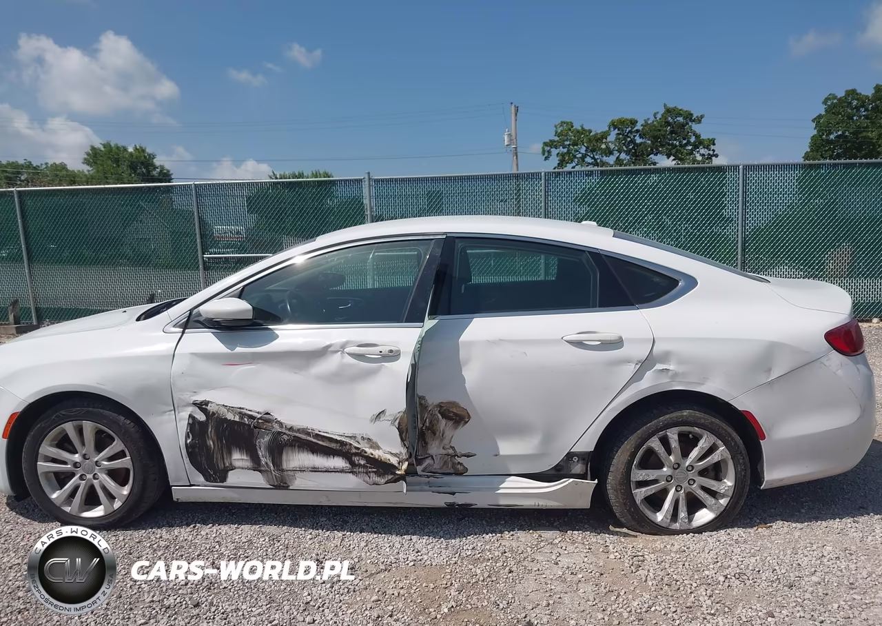 2016 Chrysler 200 Limited VIN:1C3CCCAB6GN154249 - 14