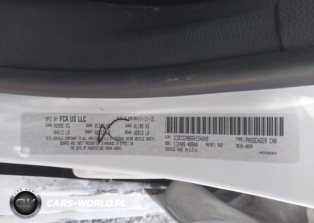 2016 Chrysler 200 Limited VIN:1C3CCCAB6GN154249 - 9