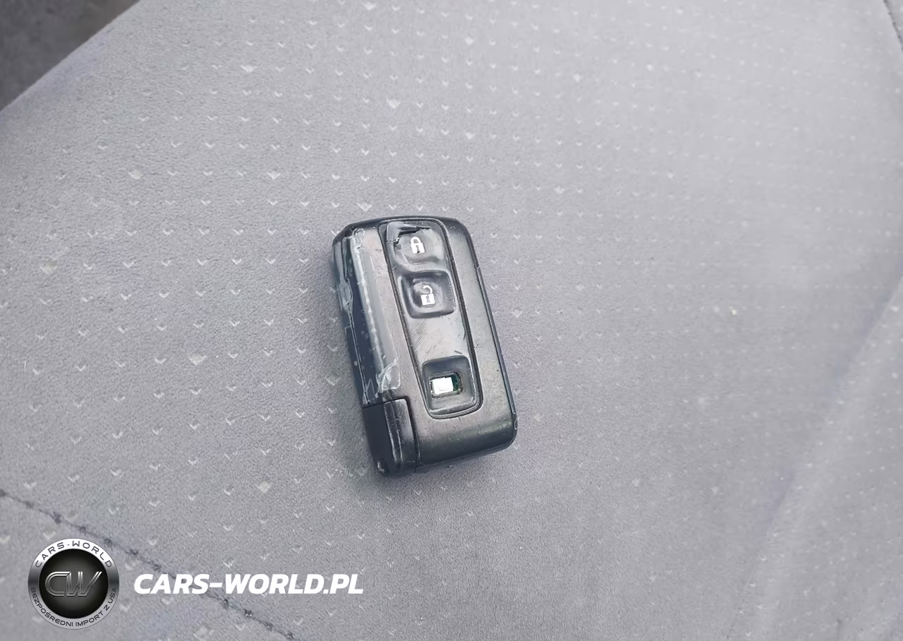 2008 Toyota Prius VIN:JTDKB20U083351664 - 11