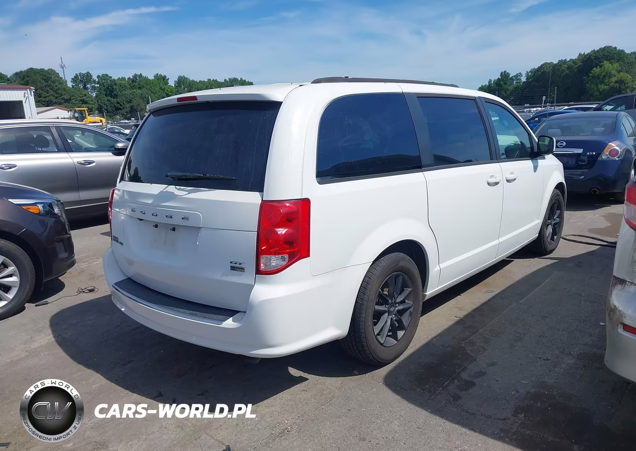 2019 Dodge Grand Caravan Gt VIN:2C4RDGEG9KR750063 - 4
