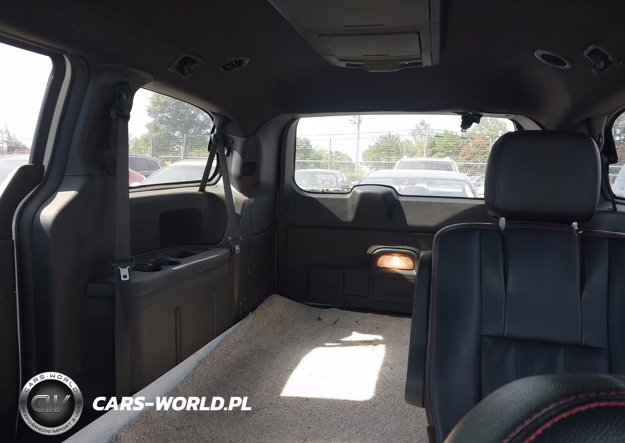 2019 Dodge Grand Caravan Gt VIN:2C4RDGEG9KR750063 - 8