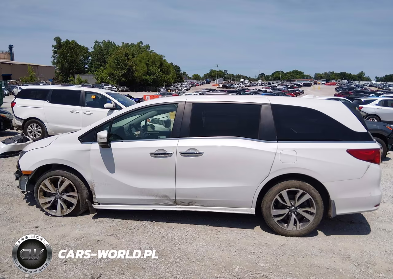 2022 Honda Odyssey Touring VIN:5FNRL6H81NB040639 - 15