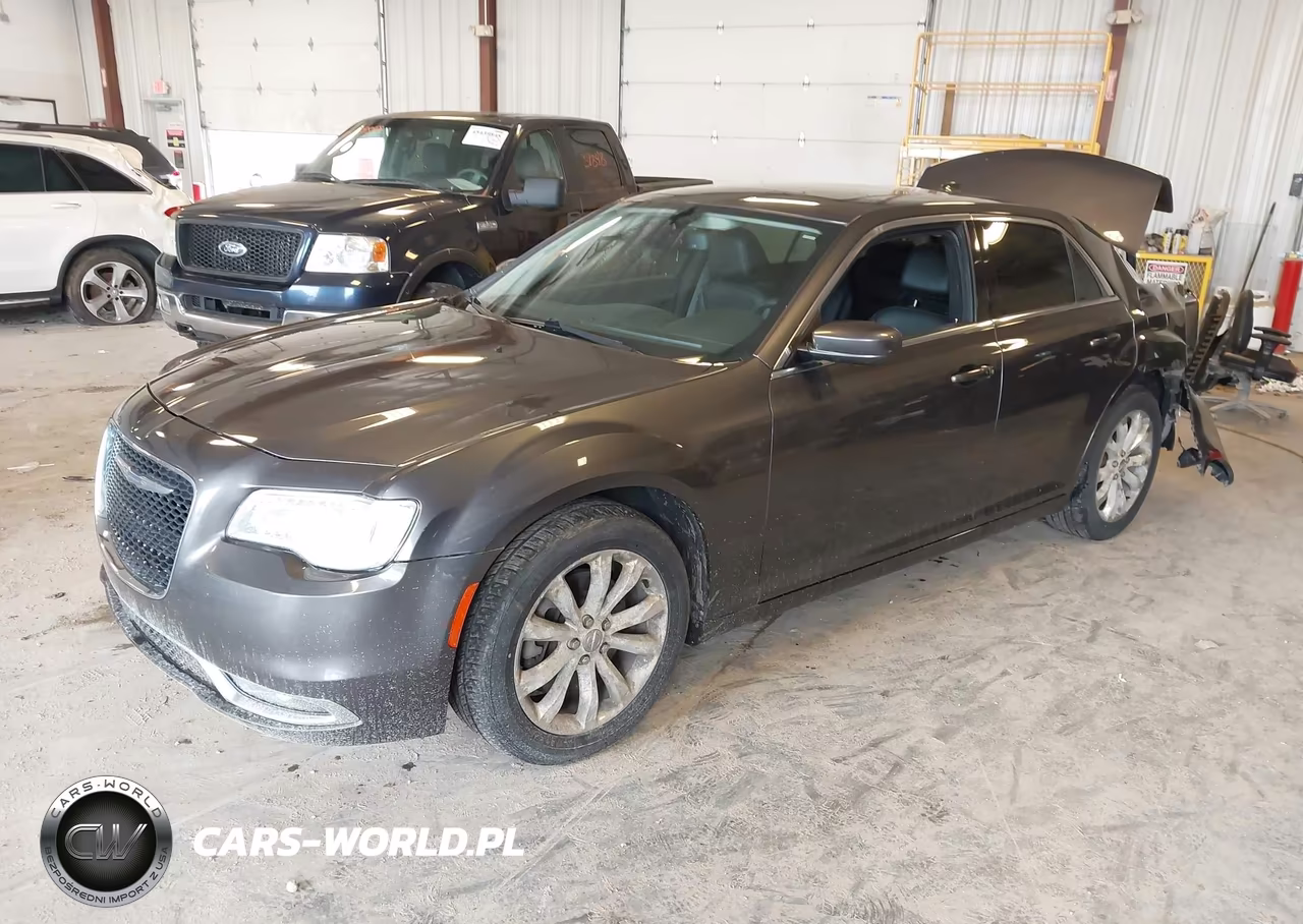 2017 Chrysler 300 Limited Awd VIN:2C3CCARG4HH582626 - 2