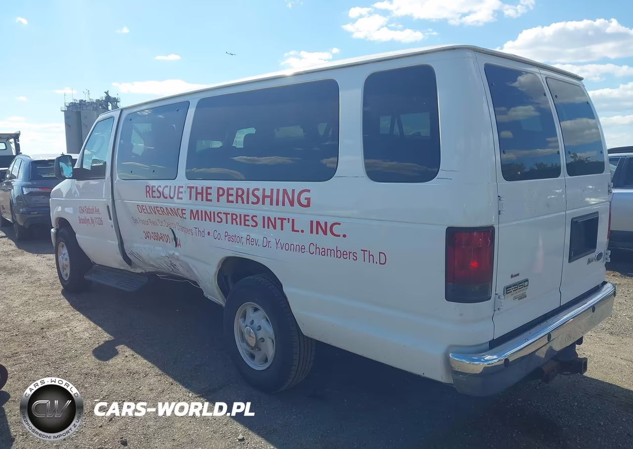 2011 Ford E-350 Super Duty Xlt VIN:1FBSS3BL9BDB20147 - 3