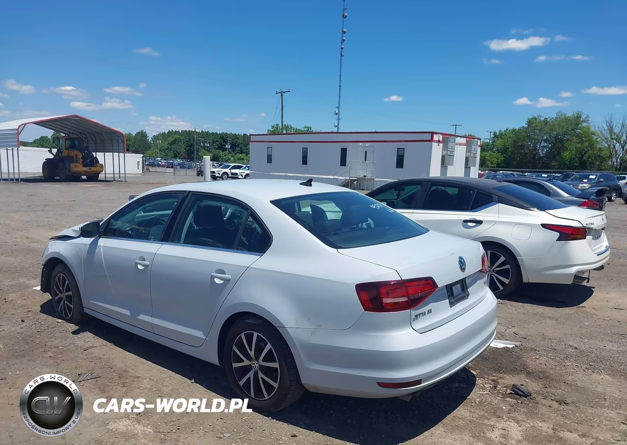 2017 Volkswagen Jetta 1.4T Se VIN:3VWDB7AJ1HM286328 - 3