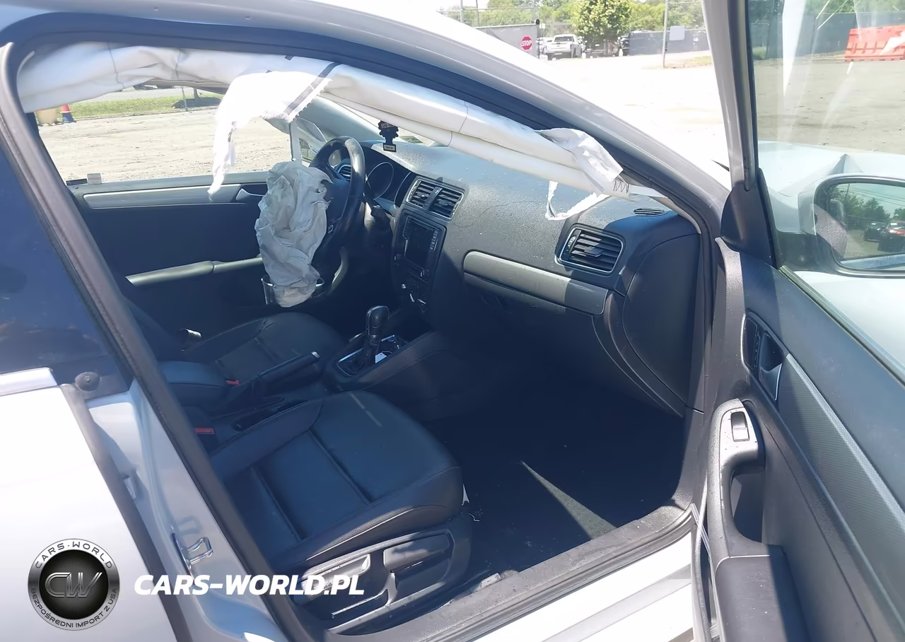 2017 Volkswagen Jetta 1.4T Se VIN:3VWDB7AJ1HM286328 - 5