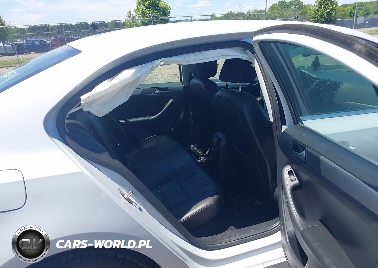 2017 Volkswagen Jetta 1.4T Se VIN:3VWDB7AJ1HM286328 - 8