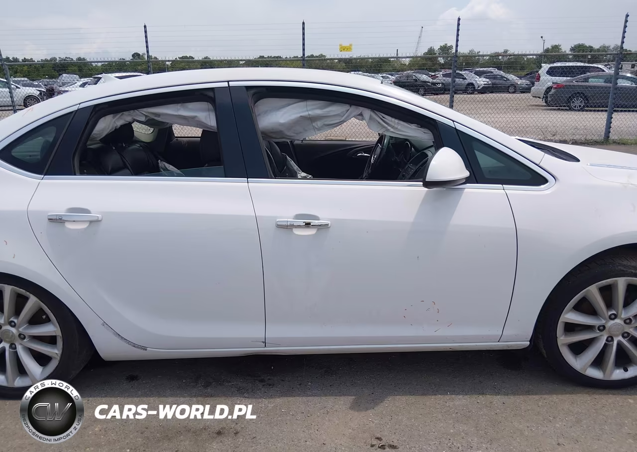 2013 Buick Verano Leather Group VIN:1G4PS5SK8D4148461 - 13