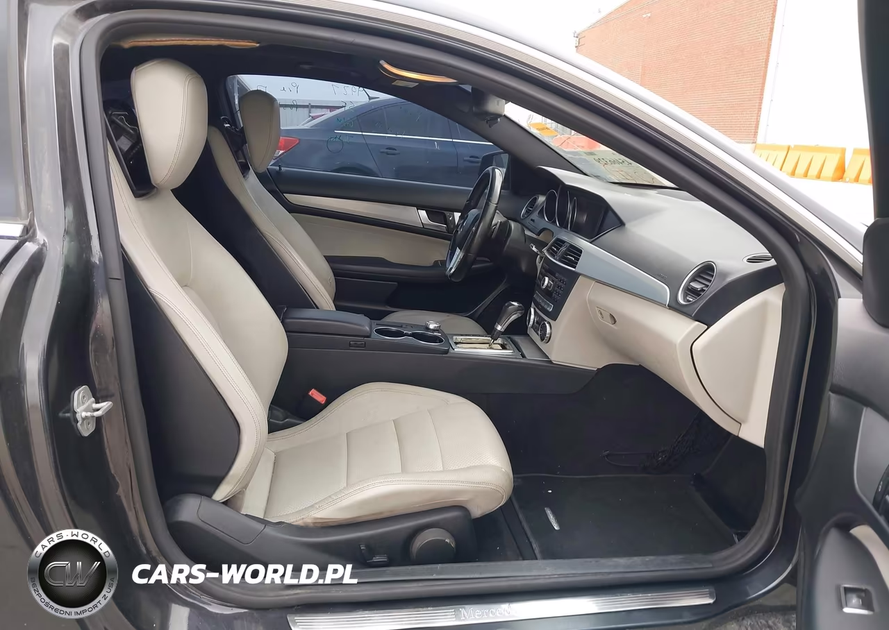 2012 Mercedes-Benz C 250 VIN:WDDGJ4HB6CF858024 - 5