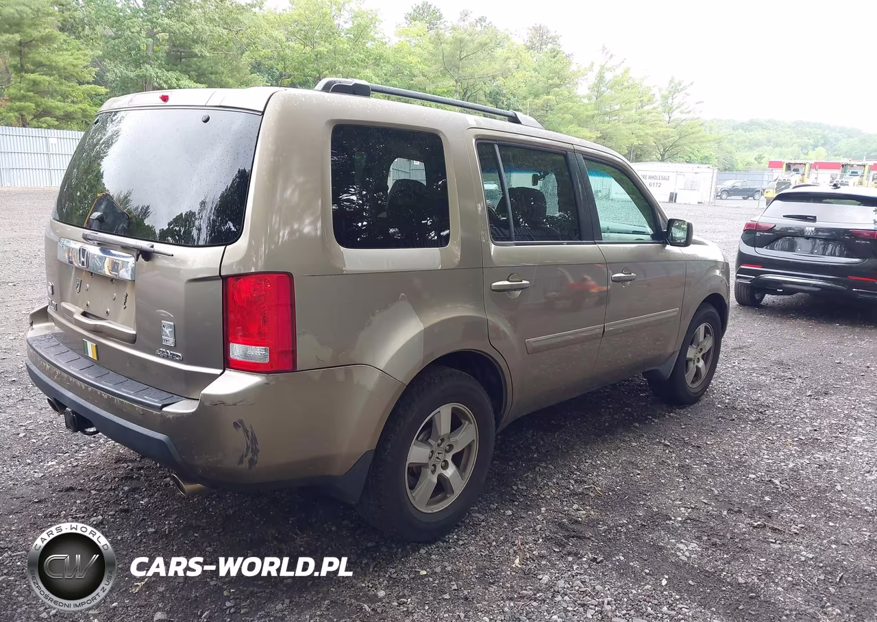 2010 Honda Pilot Ex-L VIN:5FNYF4H55AB023740 - 4