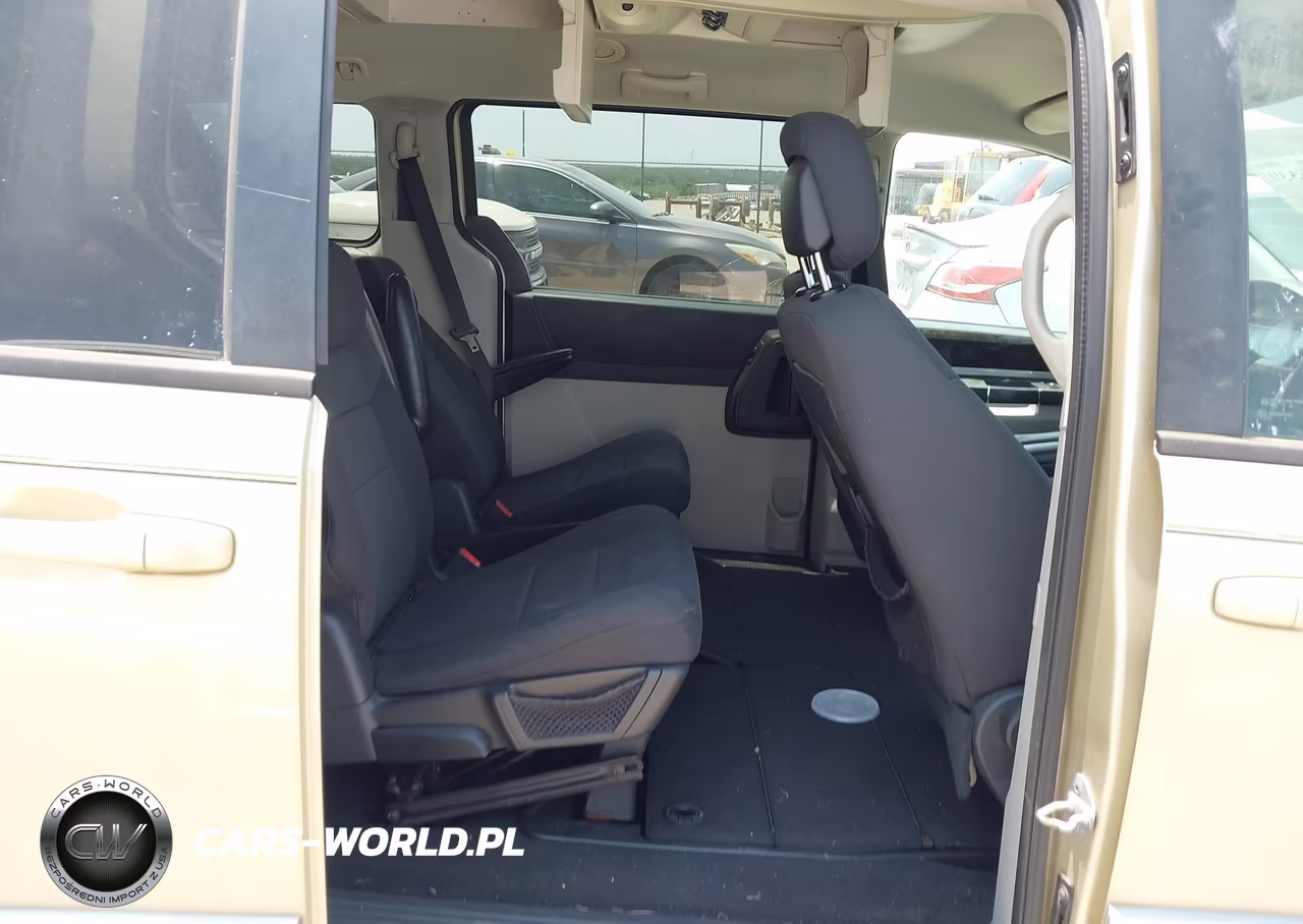 2010 Dodge Grand Caravan Sxt VIN:2D4RN5D16AR476305 - 8