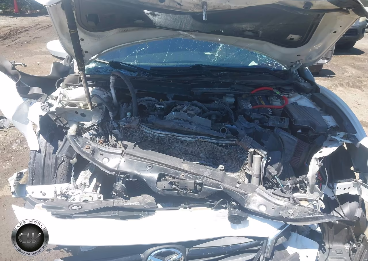 2014 Mazda Mazda6 I Sport VIN:JM1GJ1U56E1103108 - 10