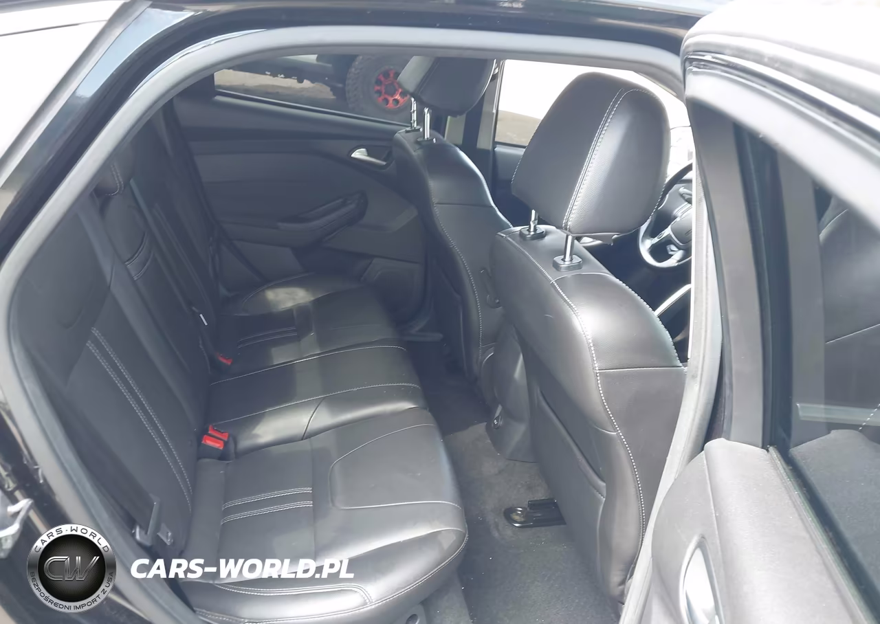 2012 Ford Focus Sel VIN:1FAHP3H27CL446709 - 8