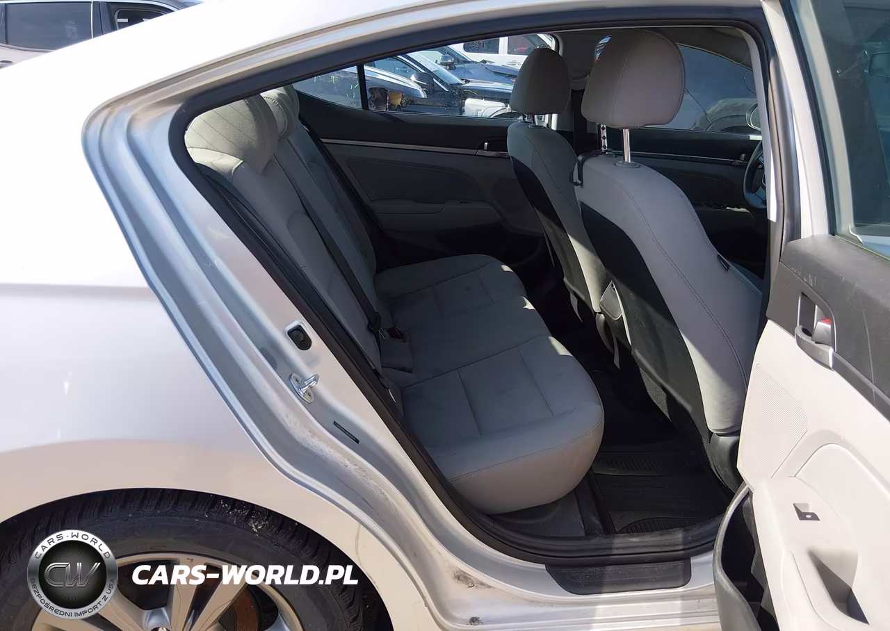 2018 Hyundai Elantra Sel VIN:5NPD84LF5JH368826 - 8