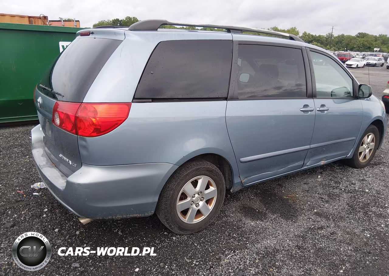 2007 Toyota Sienna Le VIN:5TDZK23C97S007068 - 4