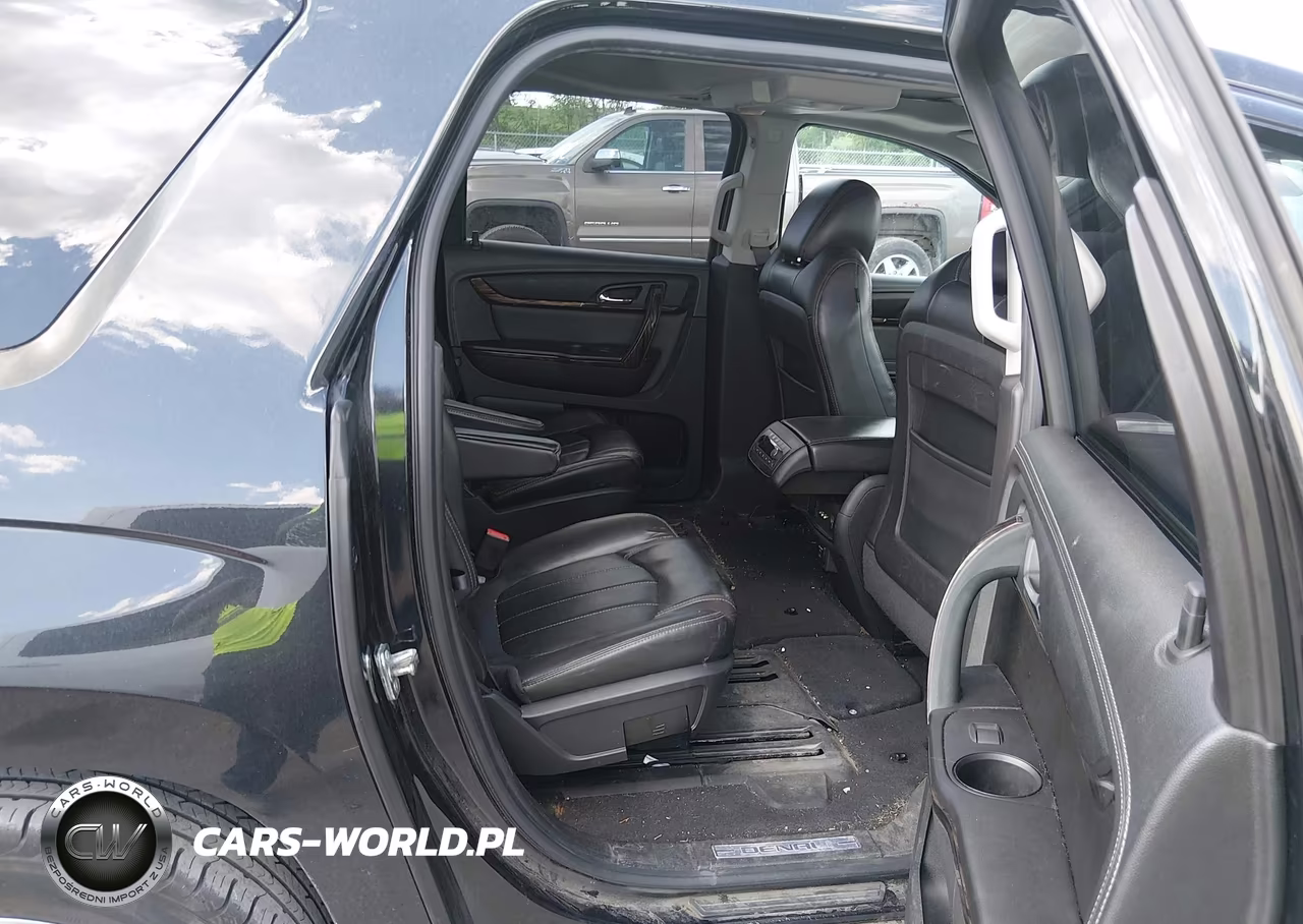 2015 GMC Acadia Denali VIN:1GKKVTKD8FJ242148 - 8